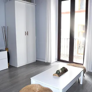 https://encanto-en-la-maestranza-pleno-centro-de-sevilla.es-andalucia.com
